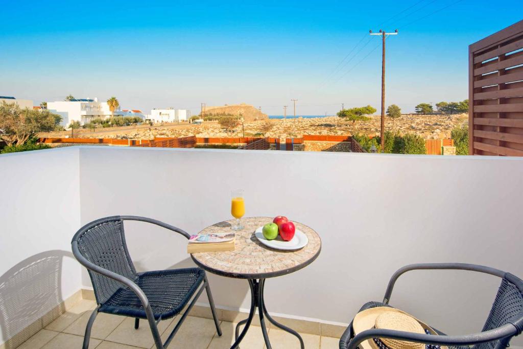 Lindos Sapphire room 6